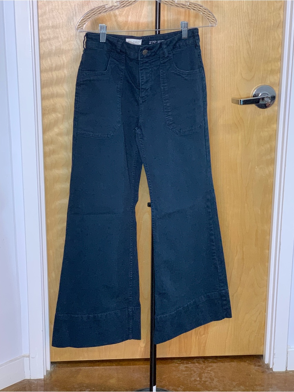 Pilcro Navy Wide-Leg Jeans - Size 27P